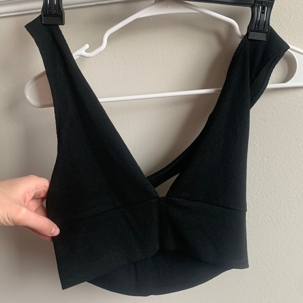NEVER WARN, soft black crop top, cross in the back